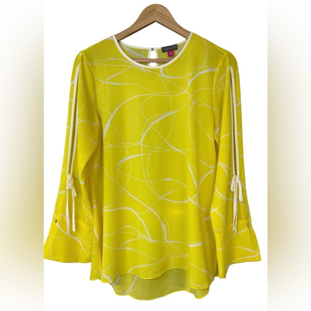 Vince Camuto Yellow and White Hi Low Long Sleeve Tunic Size Small